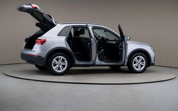 Audi Q3 cena 136899 przebieg: 17938, rok produkcji 2022 z Siewierz małe 172